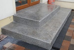 polished-concrete-floors-and-steps